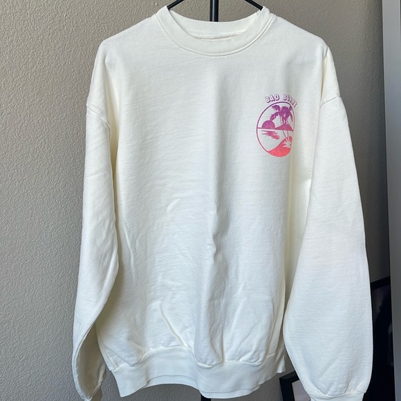 1417- NWOT Bad Bunny official tour merch sweater- Un Verano Sin Ti- beige- Large